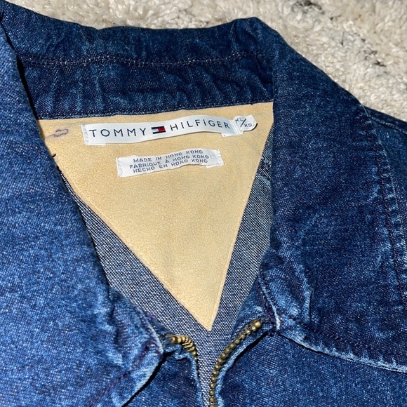 VINTAGE Tommy Hilfiger Denim Zip Jacket With Creme Suede Cuffs - Picture 8 of 12